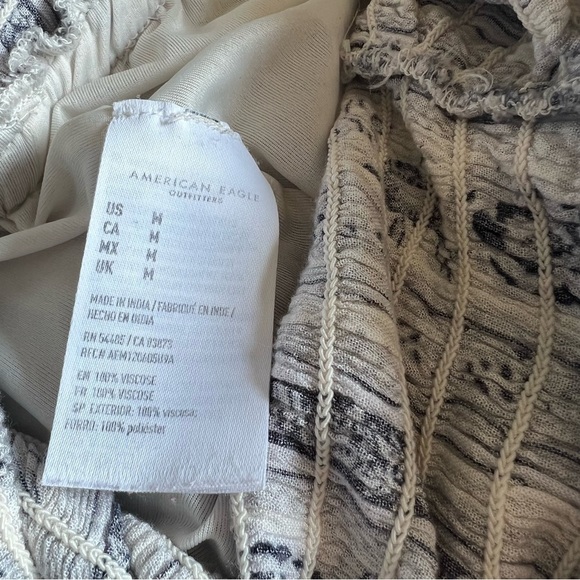 American Eagle Floral Jumpsuit Cold Shoulder Ruffle Hem Ladies Summer Beach - Picture 13 of 14